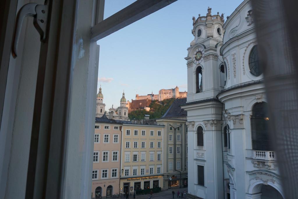 Apartment At Mozart-Geburtshaus Salzburg Exterior photo